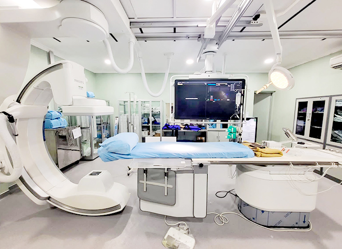 Abelly Supply Aluminium Base por soldagem manual e usinagem CNC para DSA Cathlab.
